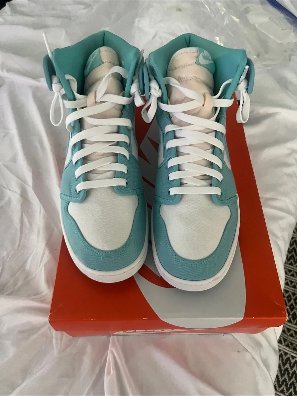 Nike High Top Sneakers in Teal & White